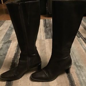Women leather boots